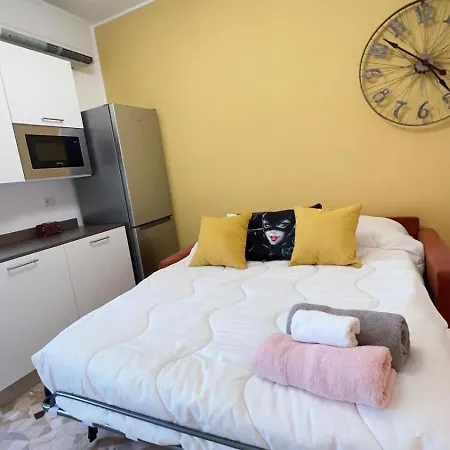 アパート Romolo House